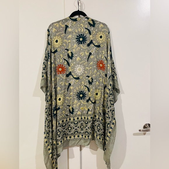 Free People Magic Dance Kimono Green Tea One Size Fits All - Picture 6 of 6